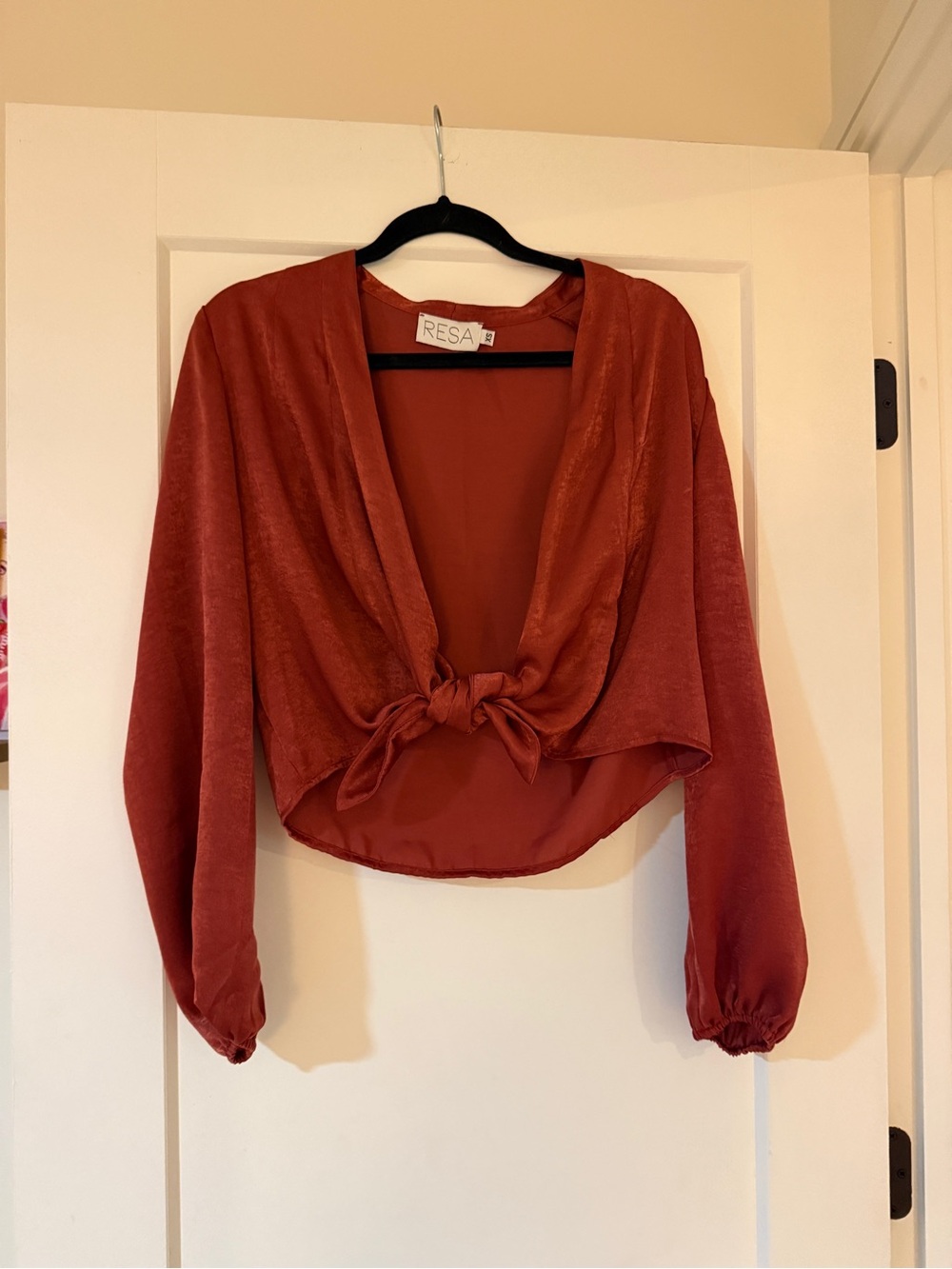 RESA Rust Red Tie-Front Long Sleeve Cropped Top
